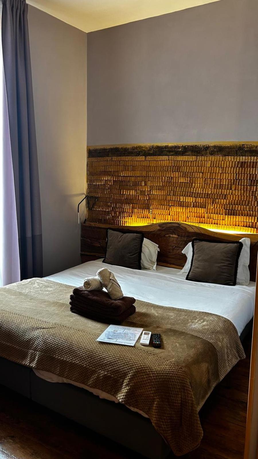 Feel At Home Guest House Ovar Exterior foto